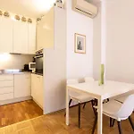 Disciplini Two Bedrooms Lejlighed Milano