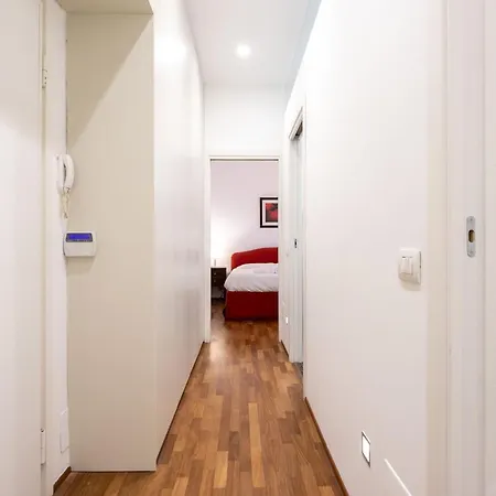 Disciplini Two Bedrooms Apartment Milan