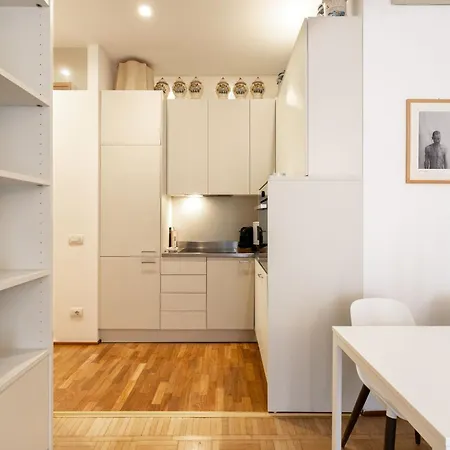 아파트 Disciplini Two Bedrooms *